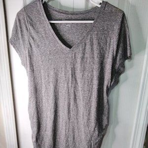 Liz Lange XL heather gray maternity tee